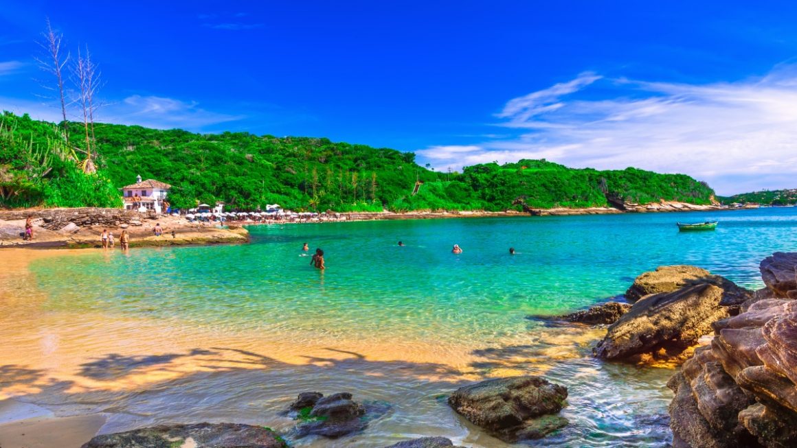 Praia da Azeda, em Búzios