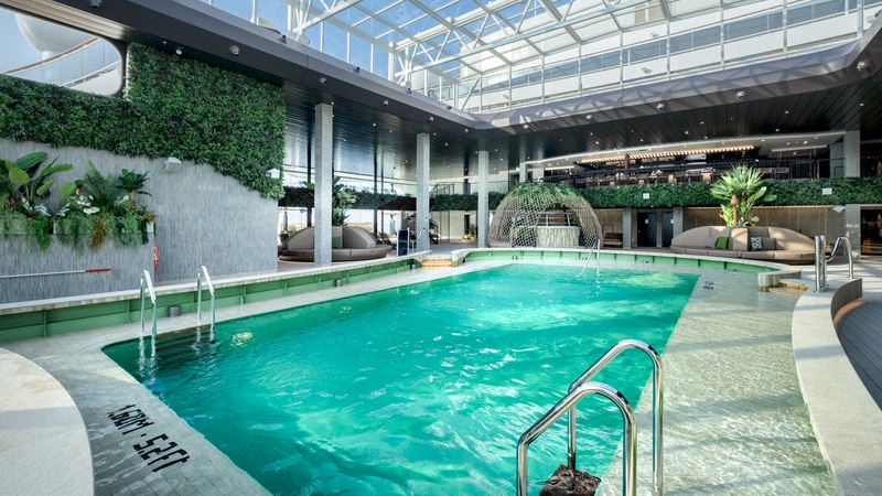 MSC World America - Botanic Garden Pool com teto retrátil