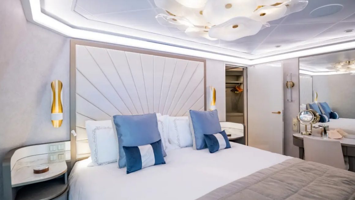 Wish Tower Suite