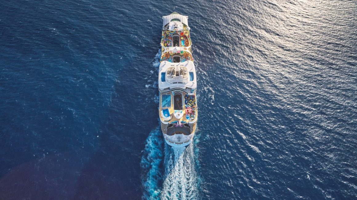 navio Utopia of the Seas