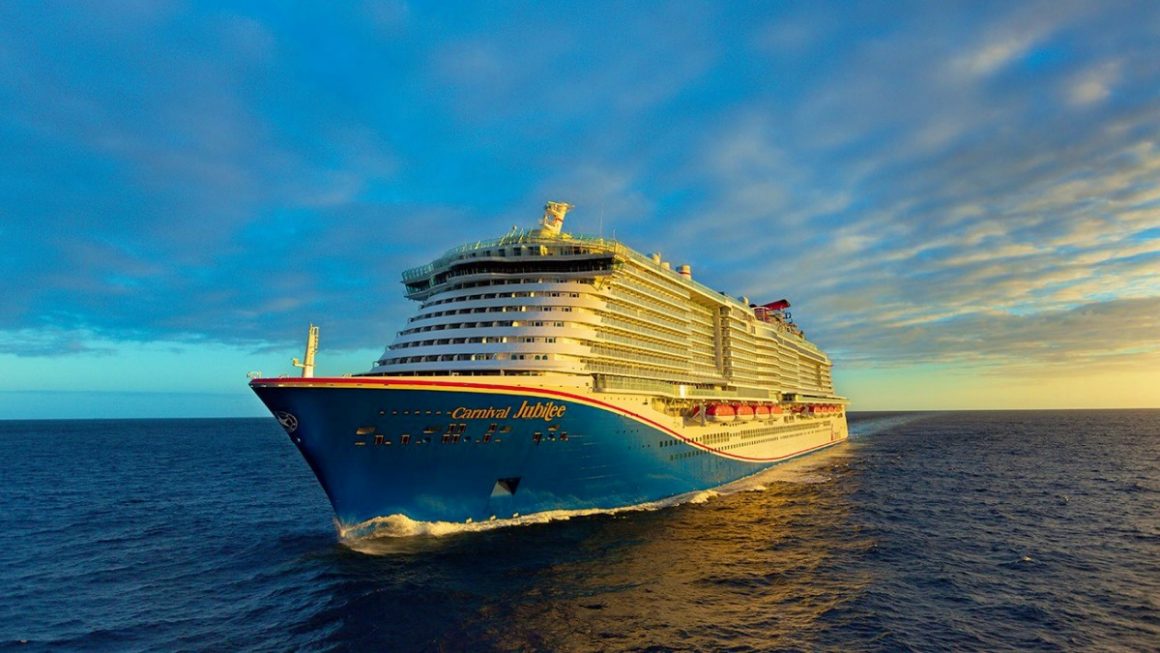 navio Carnival Jubilee