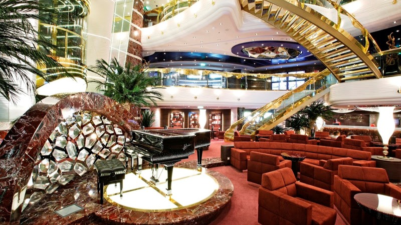 Atrium do MSC Splendida