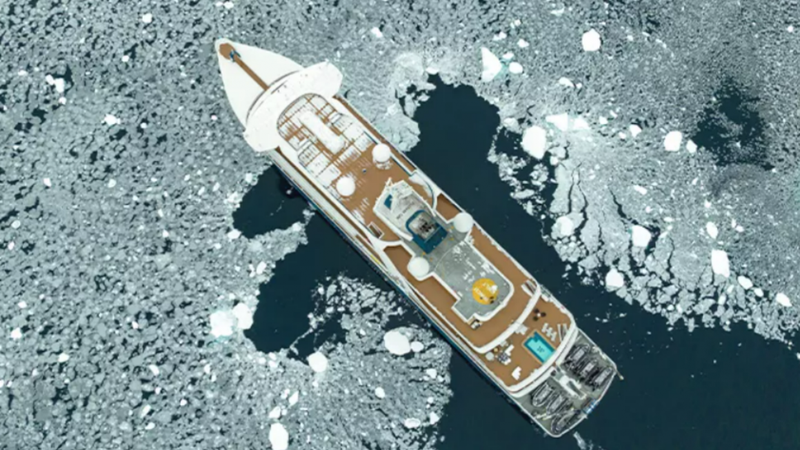 Navio SH Vega em expedição na Antártica