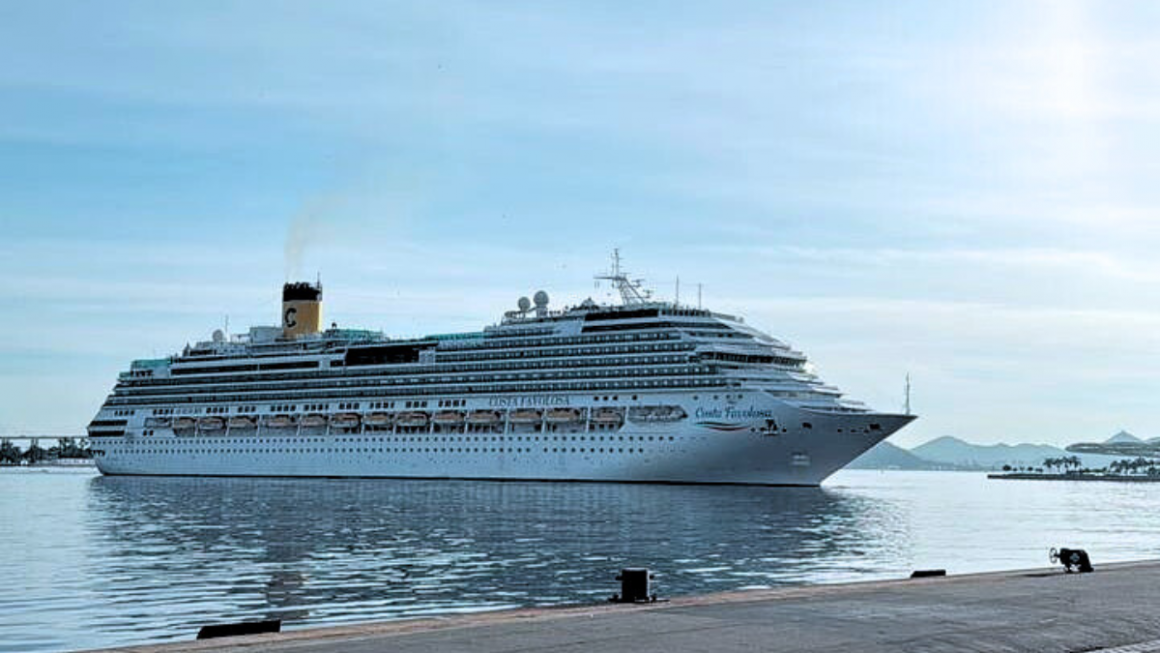 Navio Costa Favolosa