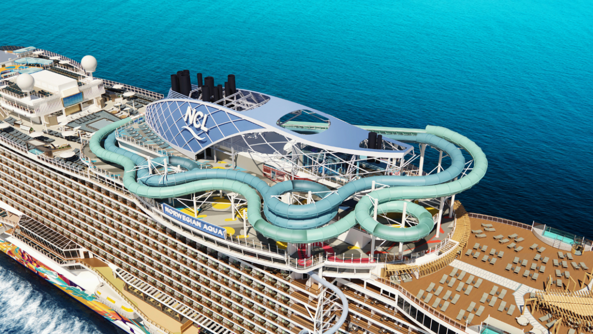Norwegian Aqua Slidecoaster