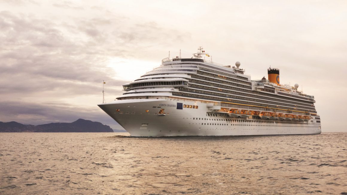 Navio Costa Diadema