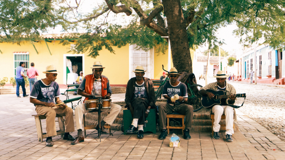 Cultura e música em Trinidad e Tobago. Majestic Princ ess desembarcou pela primeira vez