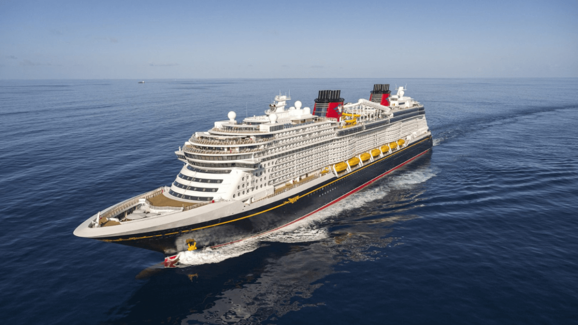 Navio Disney Treasure - Disney Cruise Line