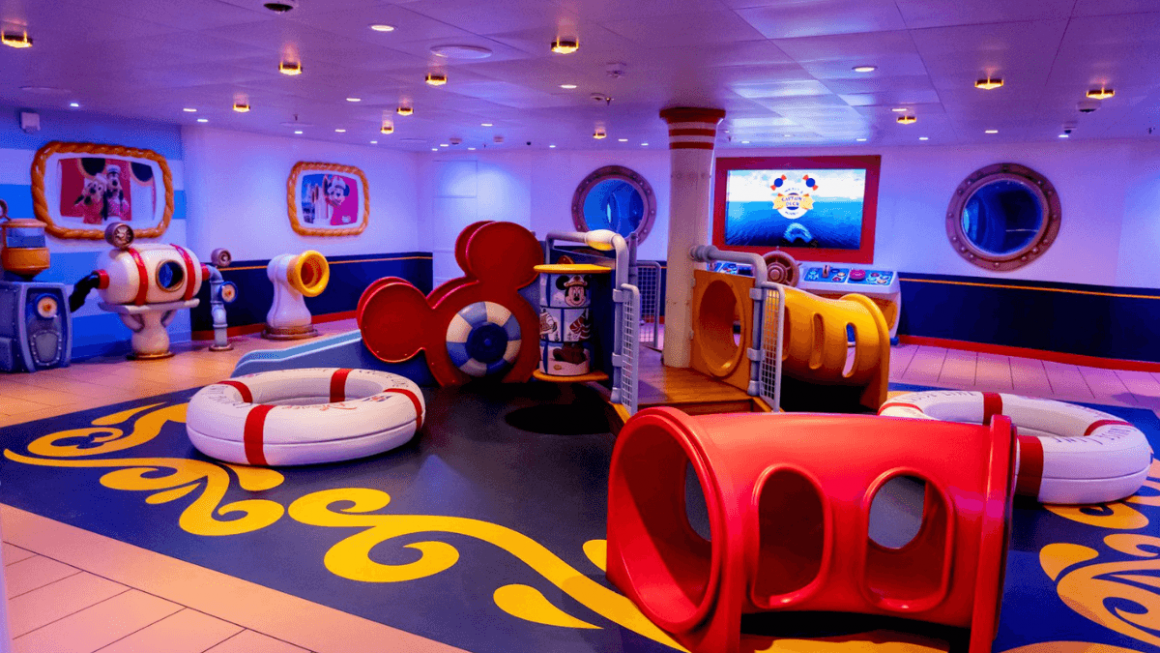 Mickey and Minnie Captains Deck - Disney Cruise