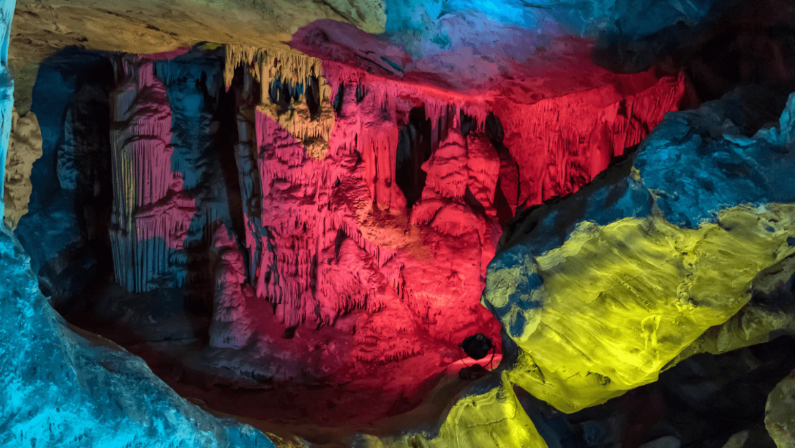 Caverna Sung Sot, Ha Long Bay, Vietnã