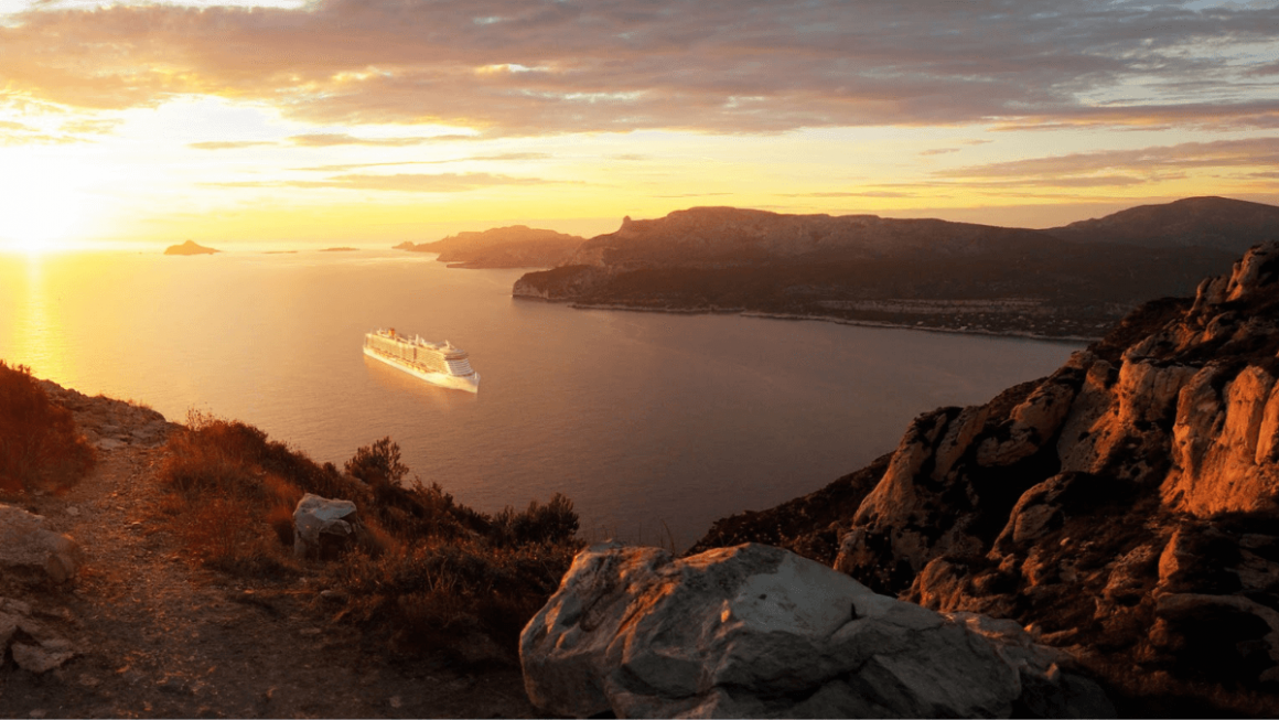 Cruzeiros visitam destinos icônicos o mediterraneo