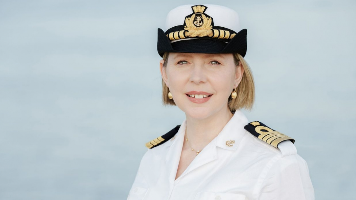 Serena Melani capitã do EXPLORA II