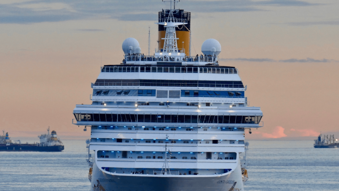 A ponte de comando fica na frente do navio