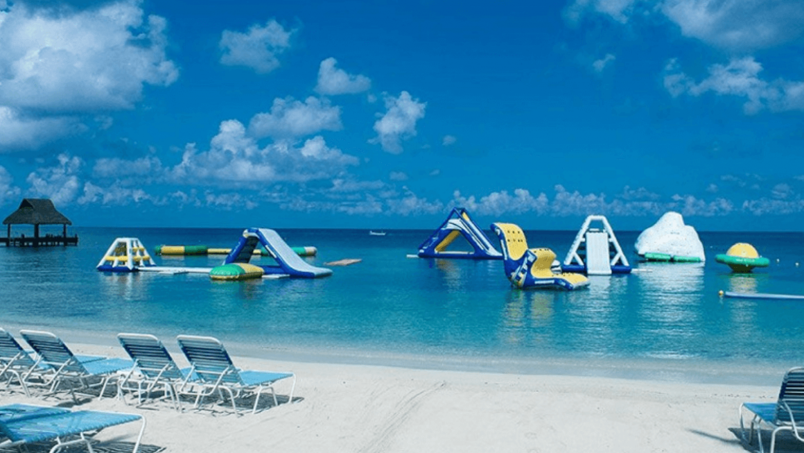 Playa Mia Grand Beach