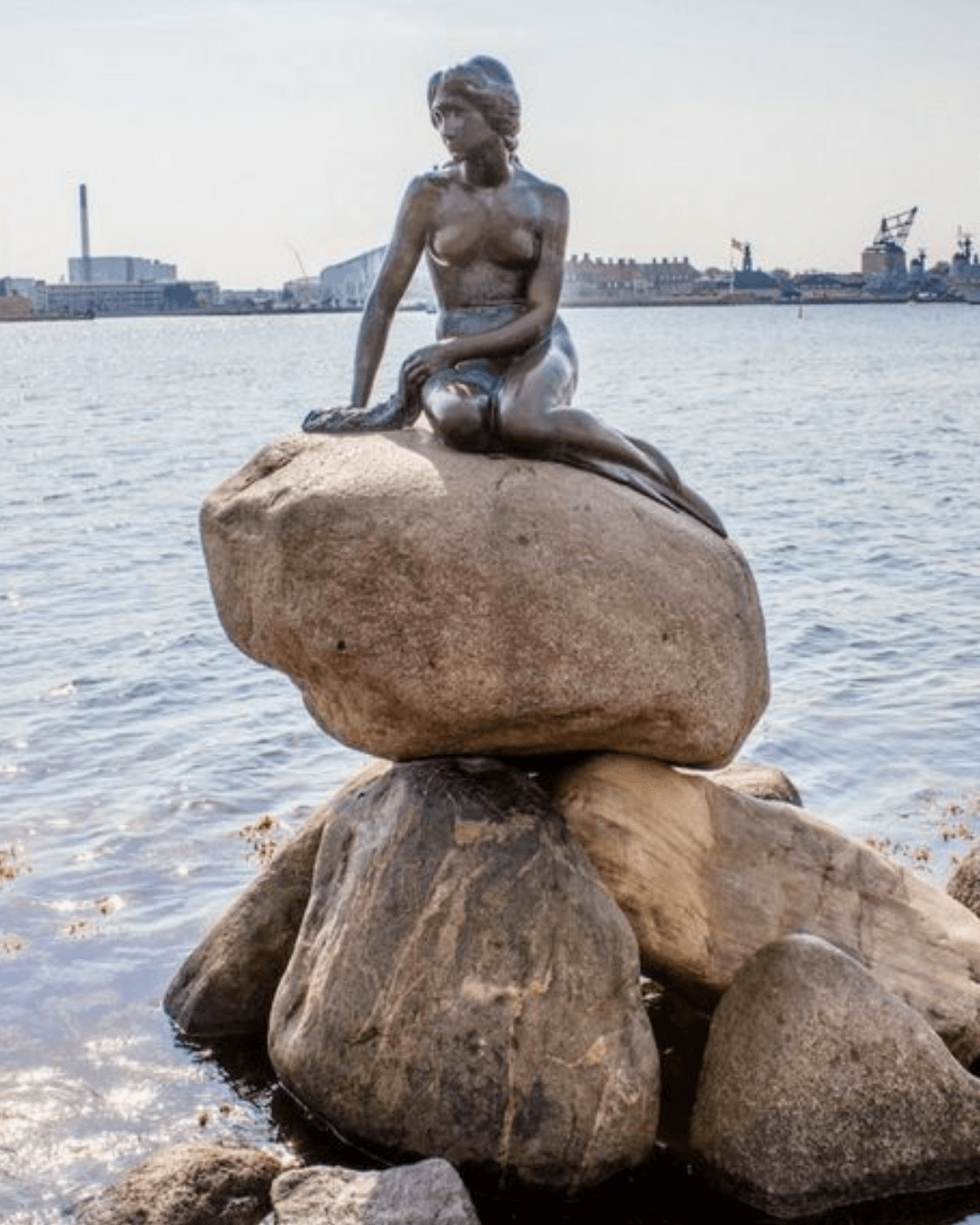 Estátua da Pequena Sereia