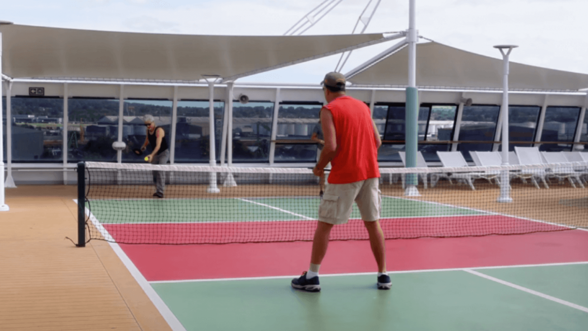 Relaxation and fun in the sun senhores