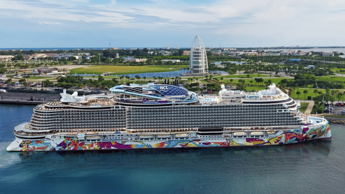Norwegian Aqua - Port Canaveral (Florida)