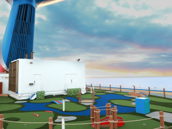 Novo campo de minigolfe da Carnival Liberty