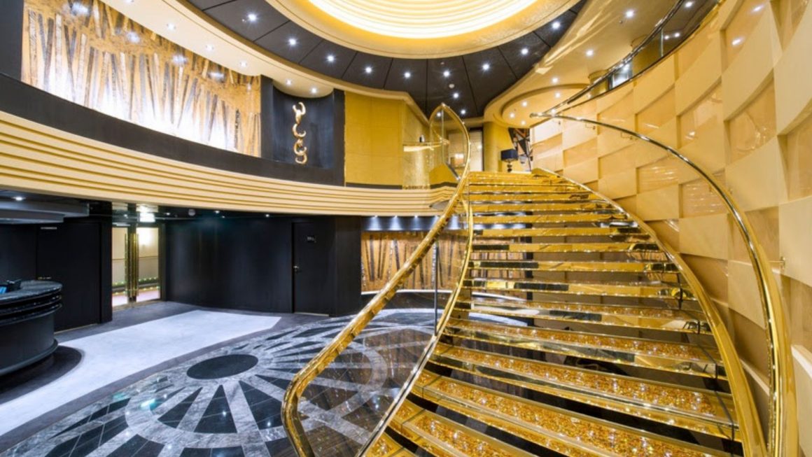 Recepção MSC Yacht Club, MSC Preziosa