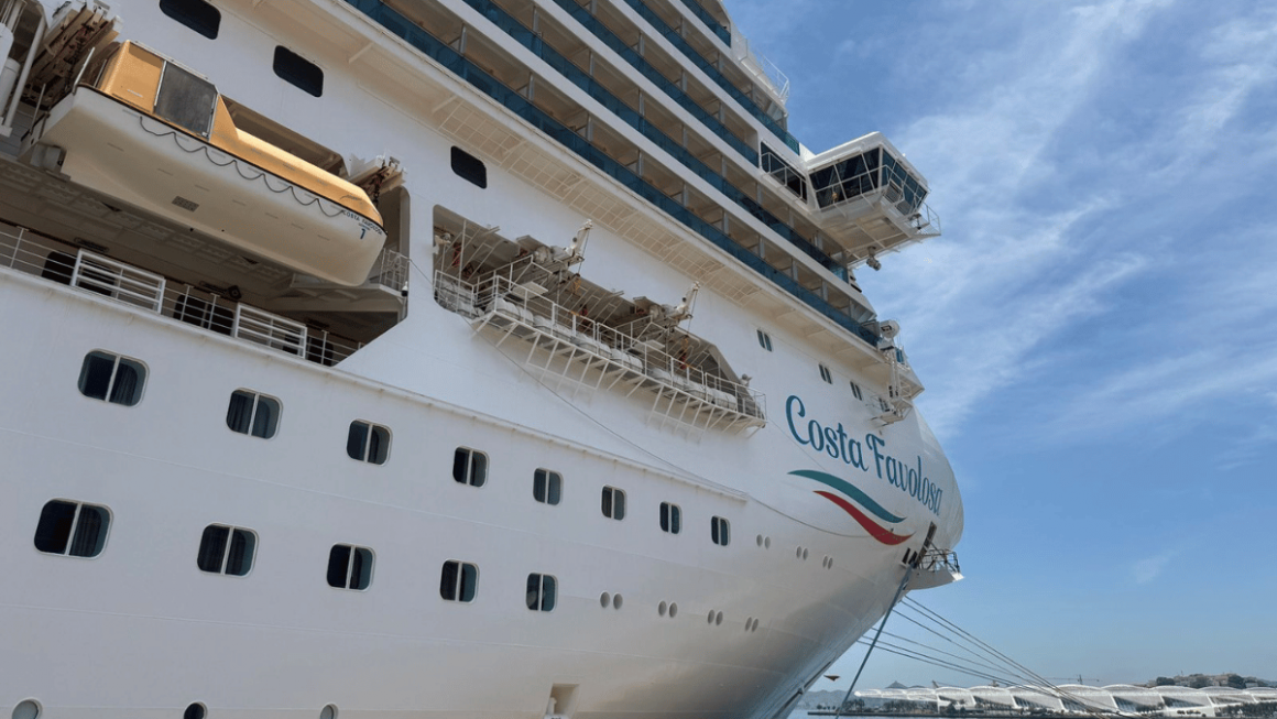Costa Favolosa