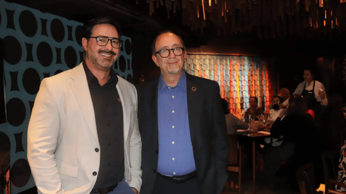 Flavio Policarpo da Scenic e Ricardo Alves da Velle