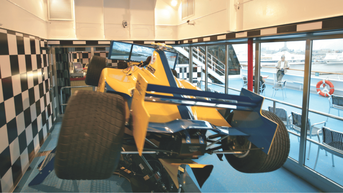 simulador de Fórmula 1 da costa