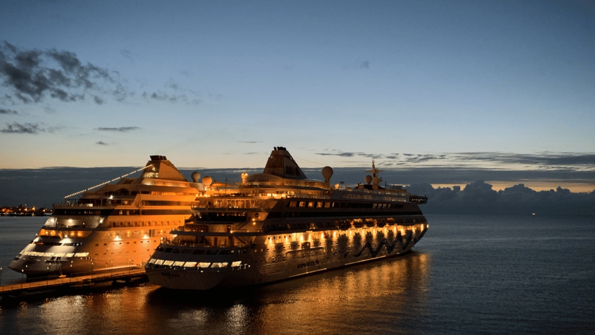 Crescimento por cruzeiros de luxo