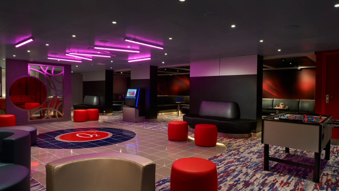 club o2 carnival cruise line