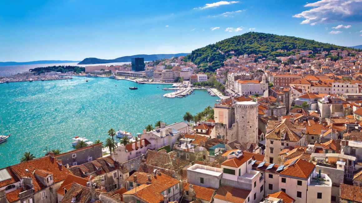 Celestyal Cruises anuncia nova campanha “Viva um Verão Icônico 2026”