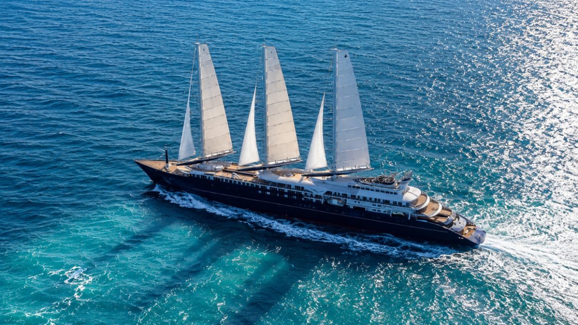 Orient Express batiza primeiro iate de luxo e marca entrada no setor marítimo
