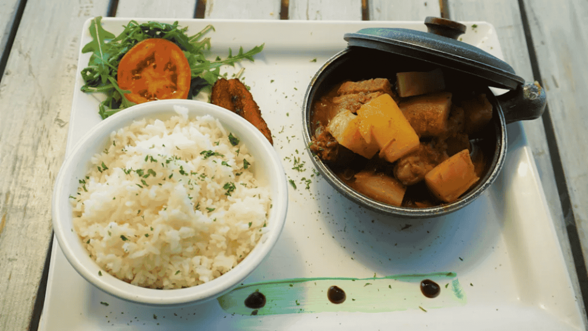 Arepa Di Pampuna (Panquecas de abóbora) Curaçao