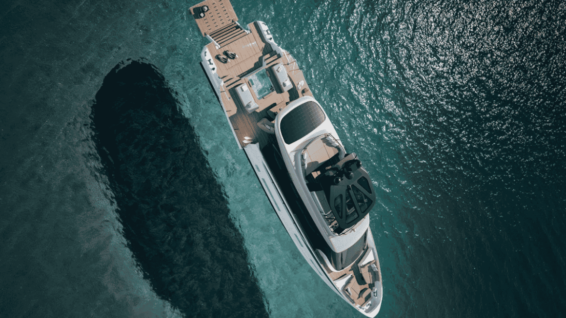 FASANO Y5 - 84 FT - AZIMUT SEADECK 9