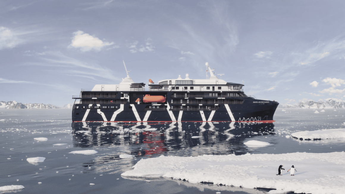 Magellan Discoverer