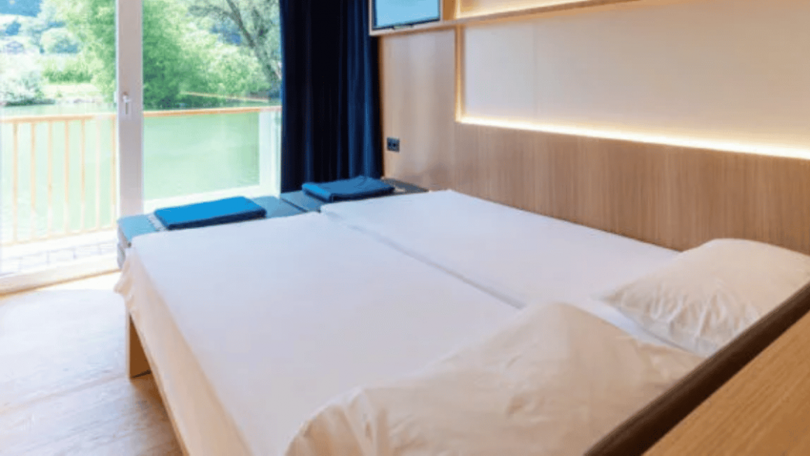 Cabine