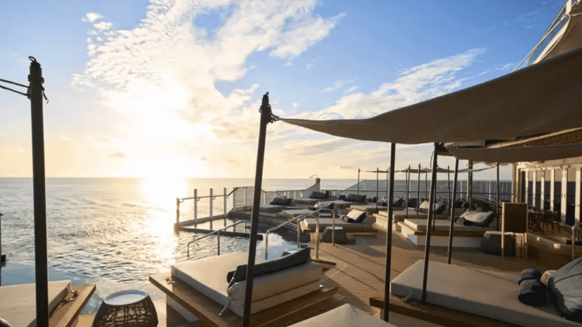 Shore Club on 11 Explora III